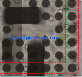 BGA錫球尺寸小于0.4mm，采用降低BGA內(nèi)圍襲球的錫膏量所得到X-Ray，稍微留意一下可以發(fā)現(xiàn)最外圈的錫量(圓的直徑)比其他內(nèi)圍的錫球上的錫量來得多一點點。也就是外圈的黑色圓形直徑比內(nèi)圈的圓形來得大一點點。