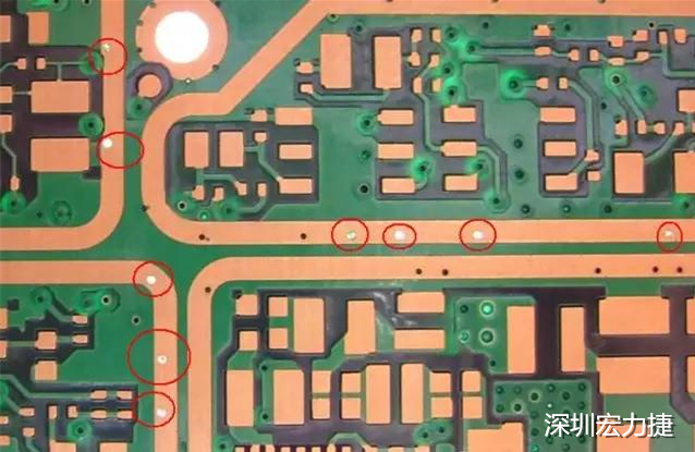 防止PCB過波峰焊時(shí)錫從導(dǎo)通孔貫穿元件面造成短路；特別是我們把過孔放在BGA焊盤上時(shí)，就必須先做塞孔，再鍍金處理，便于BGA的焊接。