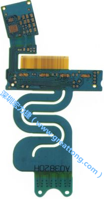 針對需要大幅撓曲應(yīng)用的特殊結(jié)構(gòu)造型，F(xiàn)PCB可進行彈性雷射裁型，讓FPCB材料的撓曲能力更佳。